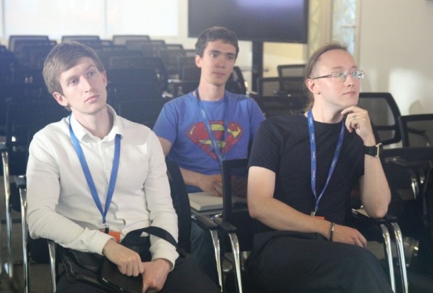 Сергей Матвеев (справа). Фото: Мария Борисёнок