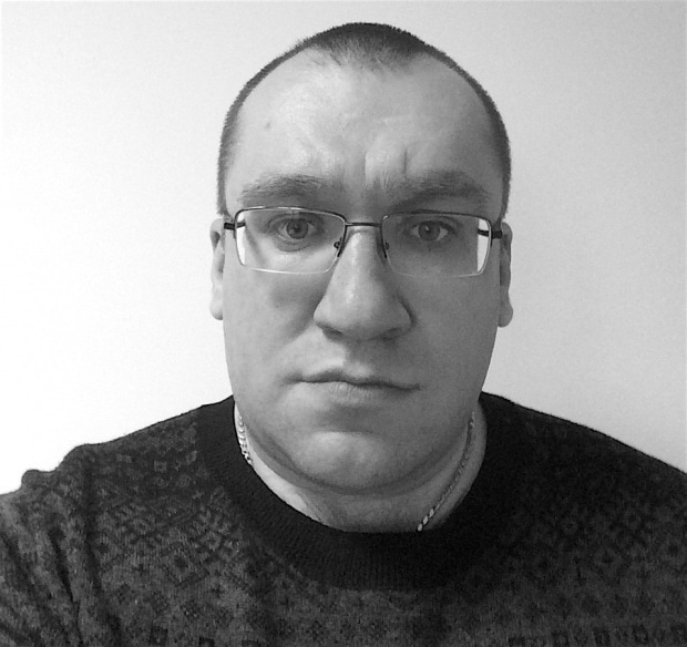 Лука Сафонов