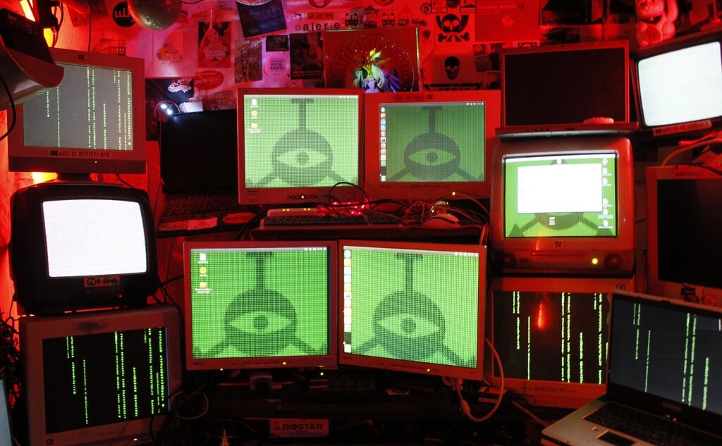 Показатель того, насколько сильно коммьюнити, занимающееся вопросами гражданских технологий, это Chaos Computer Conference, которую посещает 12 тысяч человек. Фото: Flickr newberlinstreetlife (CC BY 2.0).