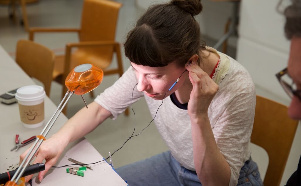 Ремонтник вместо мастерового: как с помощью паяльника сделать жизнь на планете лучше