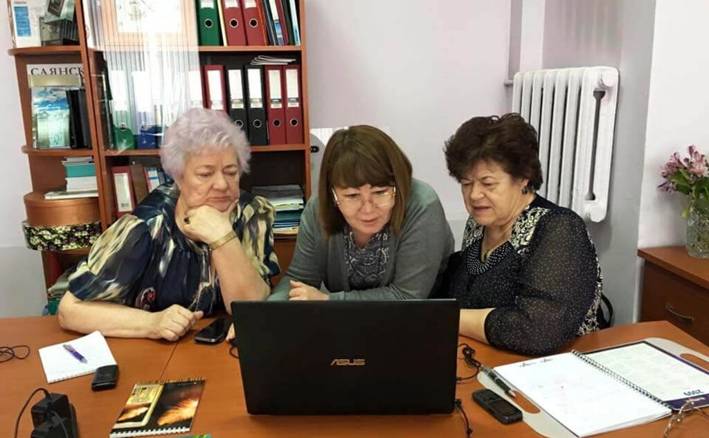 Участницы Интернет-школы. Фото из архива организации.