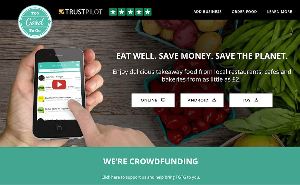 Еще через это приложение можно пожертвовать еду нуждающимся: нужно лишь выбрать ресторан и перевести на его счет любую сумму. Фото: фрагмент сайта приложения toogoodtogo.co.uk