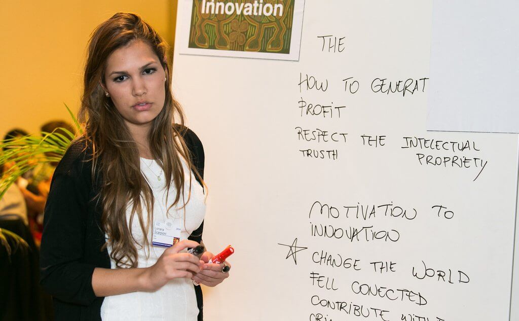 Курс будет полезен общественным активистам, поскольку поможет лучше понять, как можно эффективно работать с существующими социальными нормами. Фото: Flickr World Economic Forum (CC BY-NC-SA 2.0).