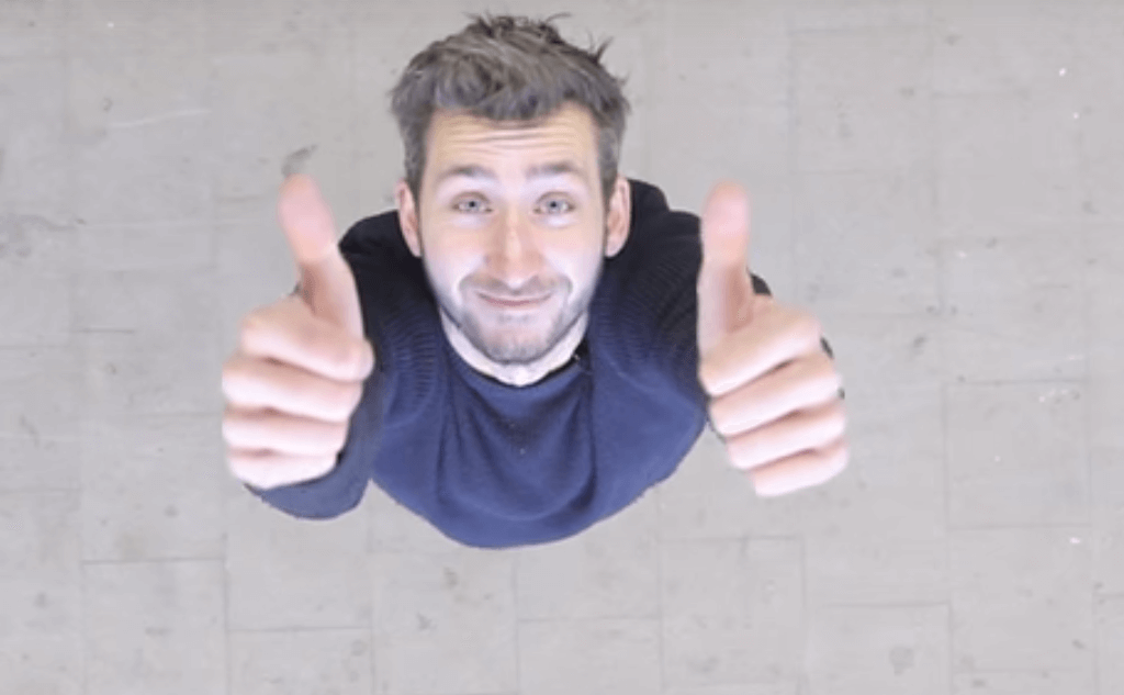 Сообщество проекта растет благодаря бесплатно распространяемым знаниям, которые активисты считают полезными. Фото: кадр промо-ролика на YouTube