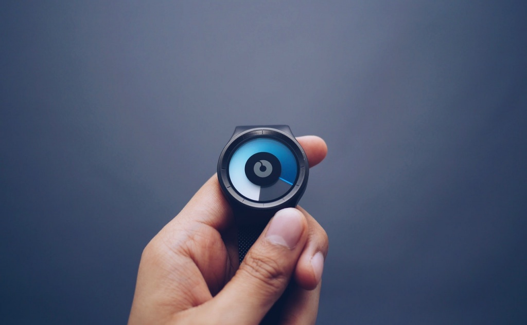 Сделали подборку полезных устройств, которые пригодятся для незрячих, слабовидящих, глухих и слабослышащих людей, а также для пожилых людей и инвалидов. Изображение с сайта pexels.com (СС0)