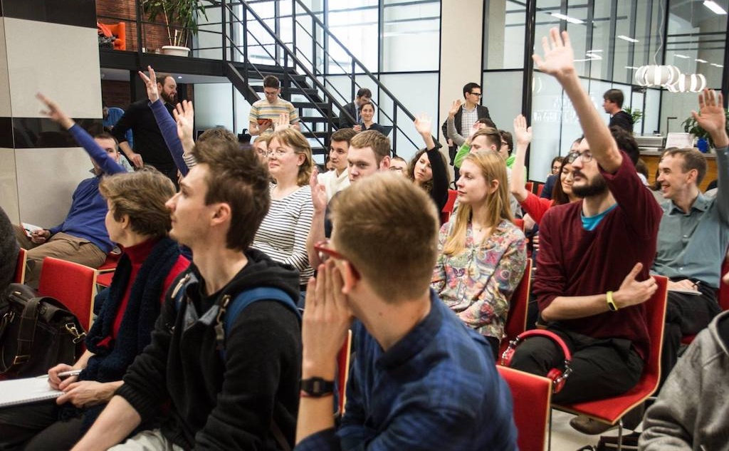 Конференция Сетевой апрель – это свежие идеи, новые проекты, качественное общение с экспертами и авторами проектов. Фото: Глеб Пайкачёв