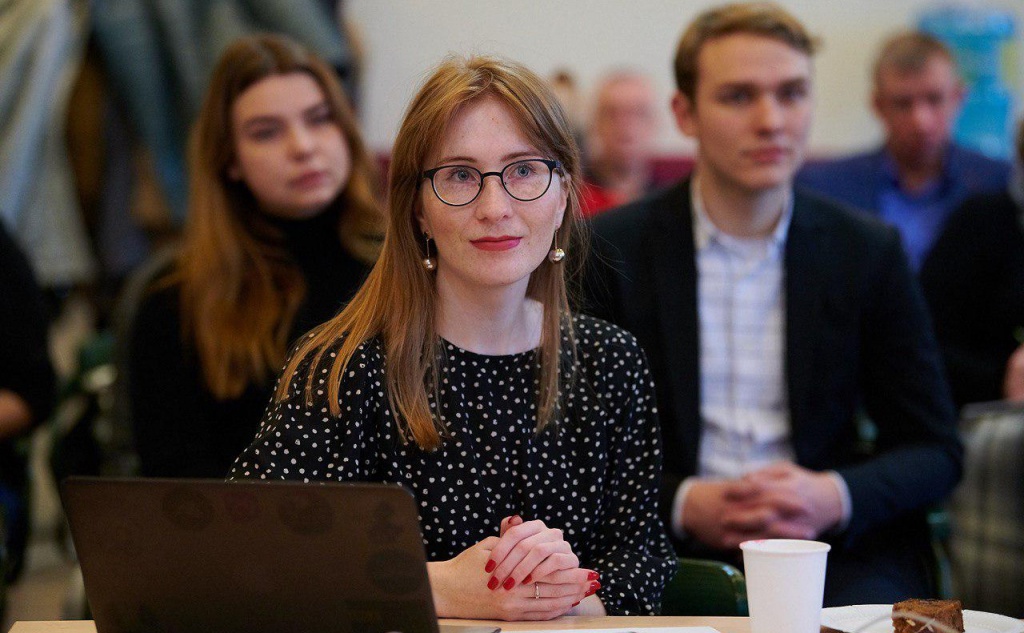 В апреле редакция Теплицы будет рассказывать про инфобизнес.