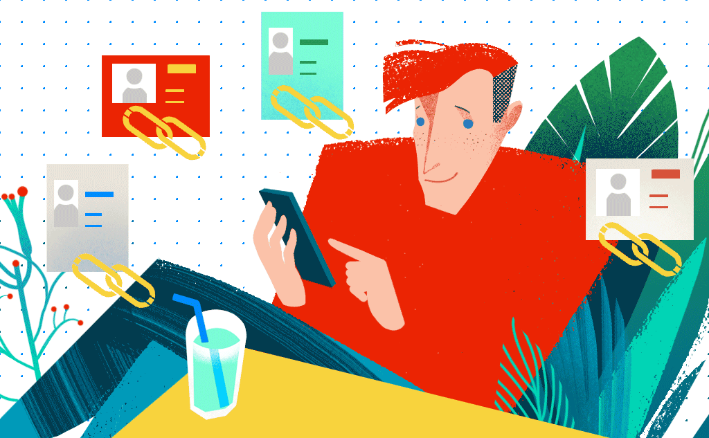 Сергей Смирнов рассказал, как защитить себя от взлома. Gif: Наталья Ямщикова