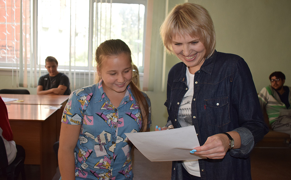 Представление об IT как исключительно мужской профессиональной сфере устарело: мастер-класс позволит в этом убедиться. Фото: "Нешкола".